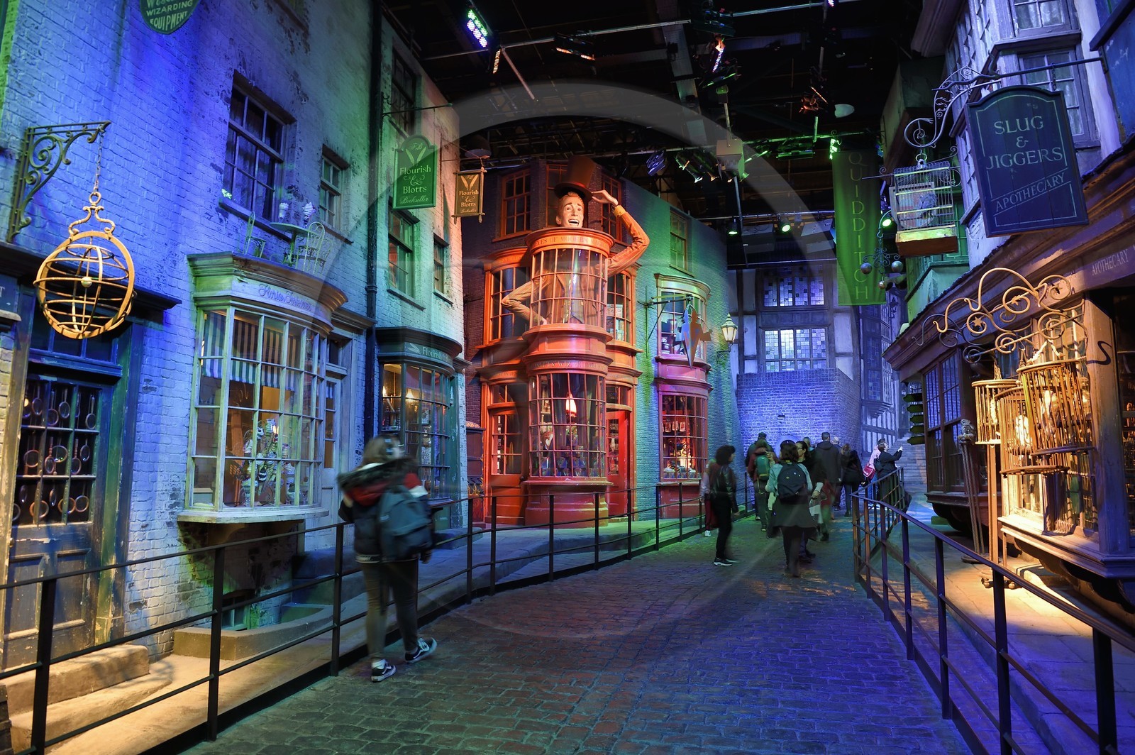 Royaume-Uni, Hertfordshire, Leavesden, Leavesden Film Studios, Harry Potter Studio Tour London, les coulisses du tournage des 8 films de Harry Potter, le chemin de Traverse