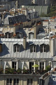 France, Paris, Beaubourg area, roofs of the city