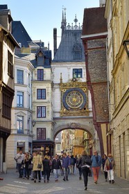 France, Seine-Maritime (76), Rouen, le Gros-Horloge, horloge astronomique avec un mécanisme du XIVe siècle et un cadran du XVIe siècle
