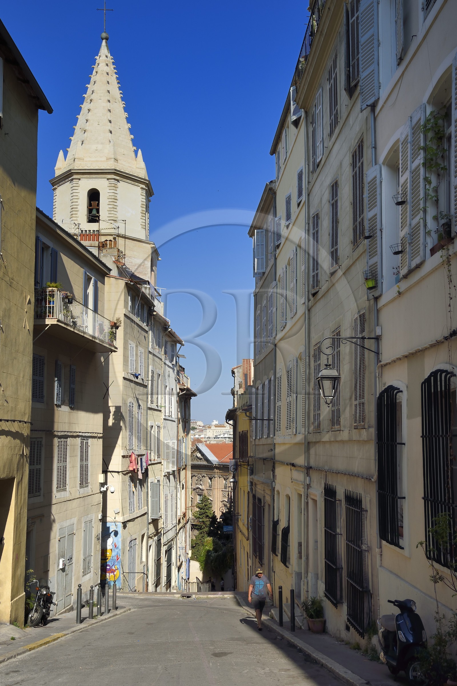France, Bouches-du-Rhône (13), Marseille, quartier du Panier, montée des Accoules, église Notre Dame des Accoules