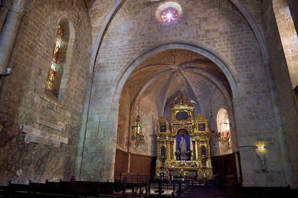 France, Alpes-de-Haute-Provence (04), Parc Naturel Régional du Verdon, Moustiers-Sainte-Marie, labellisé Les Plus Beaux Villages de France, la chapelle Notre-Dame de Beauvoir