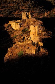 France, Aude (11), ruines du château de Lastours