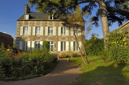 France, Calvados (14), la Suisse normande, Clécy, maison du centre village