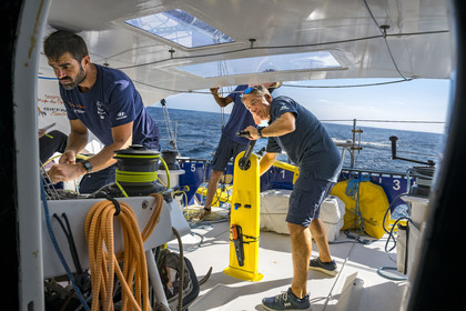 France, Vendée (85), Les-Sables-d'Olonne, le skipper Manuel Cousin en entrainement sur son voilier monocoque de 60 pieds IMOCA Coup de Pouce