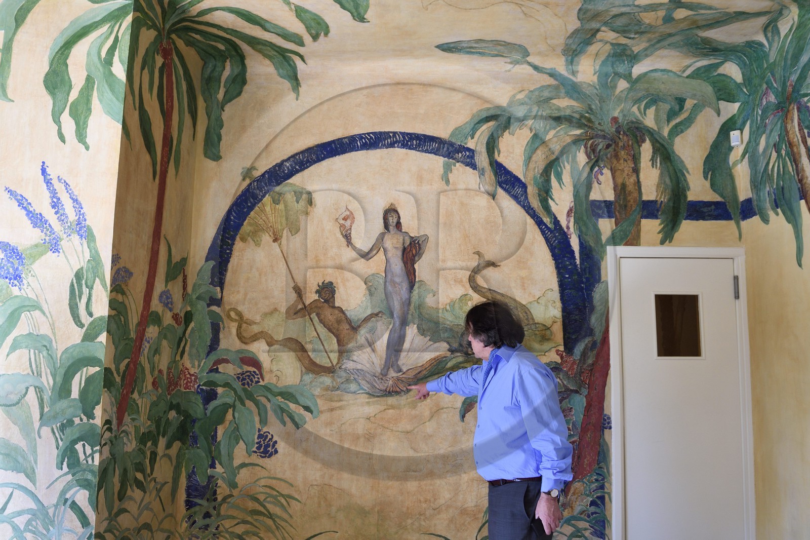 France, Alpes-Maritimes (06), Cannes, fresques de la salle à manger dans la villa Domergue, Frédéric Ballester