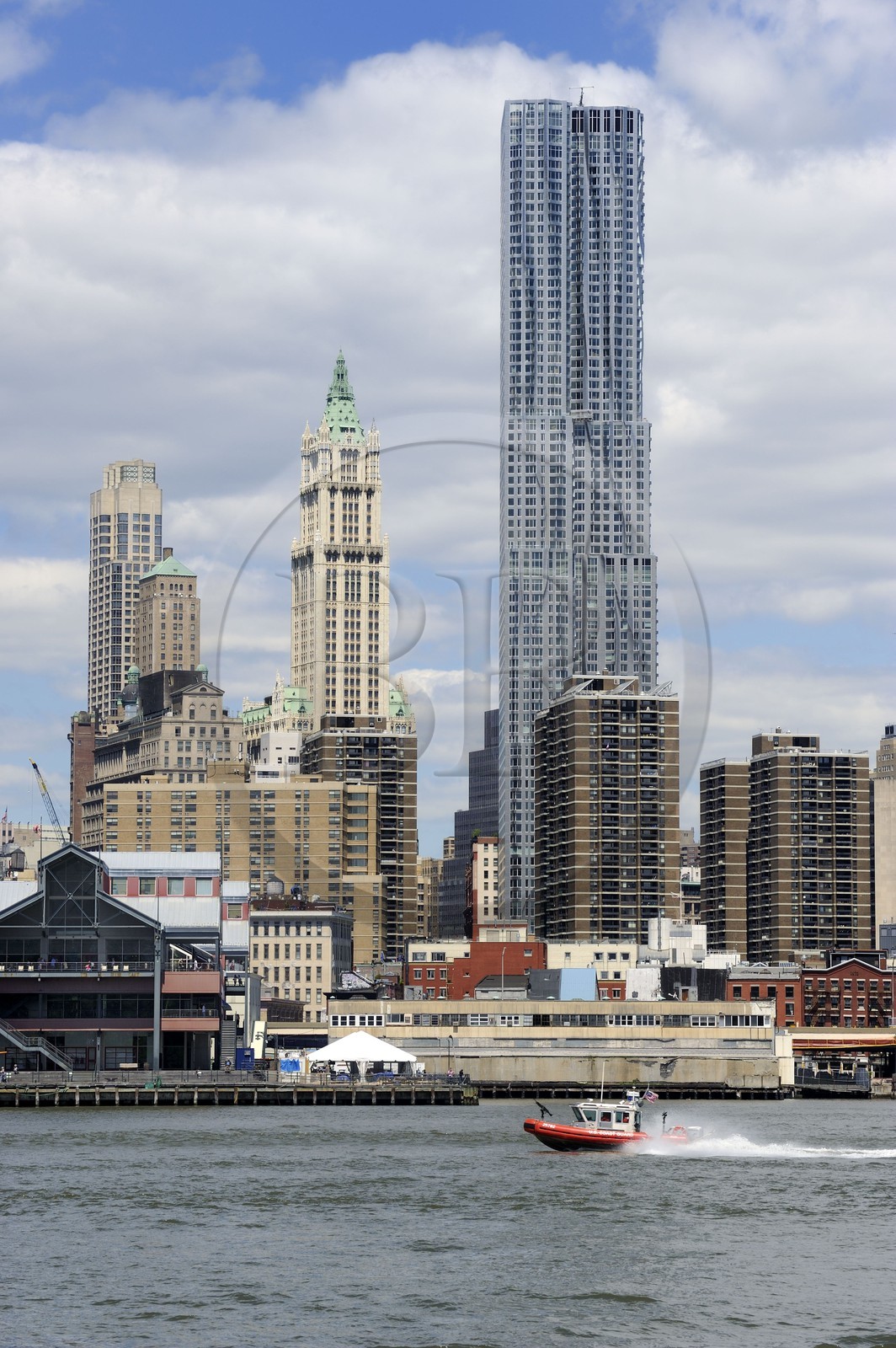 United States, New York City, Manhattan, the Beekman Tower from the architect Frank Gehry seen from the East River