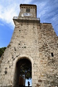 France, Alpes-Maritimes (06), Cannes, la vieille ville dans le quartier Le Suquet, le clocher de l'église Notre-Dame-de-l'Espérance