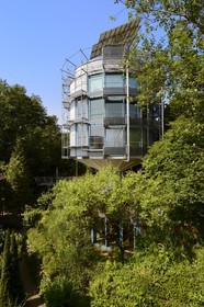 Germany, Baden-Wurttemberg, Freiburg im Breisgau, the Heliotrope (a rotating solar tree-house) which follows the movement of the sun