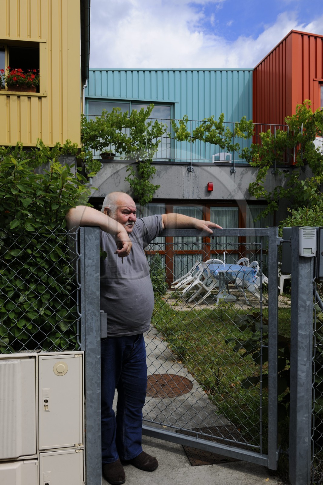 France, Haut-Rhin (68), Mulhouse, la Cité Manifeste de la Somco (Société mulhousienne des Cités ouvrières), passage des Rossignoles