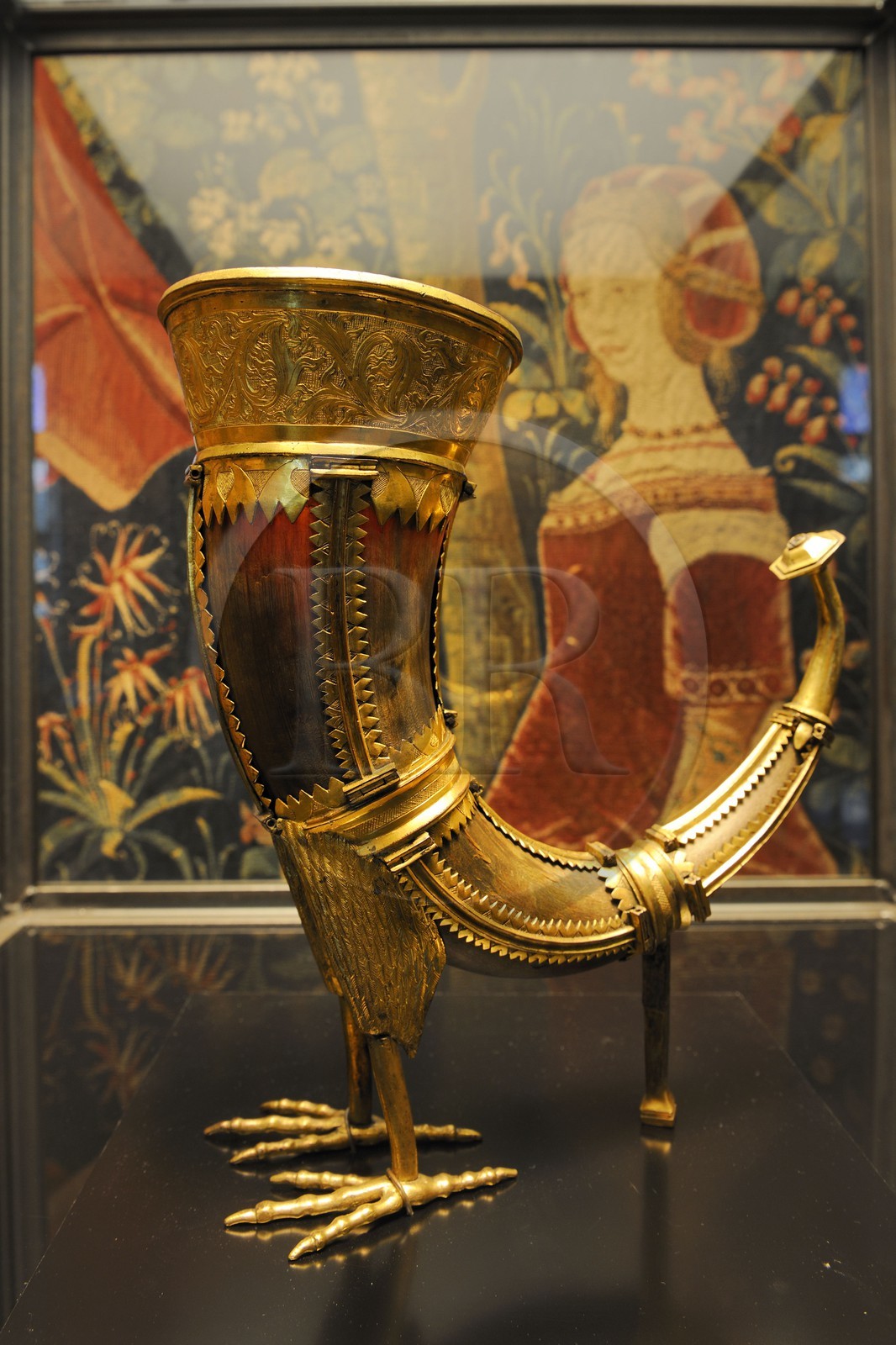 France, Paris (75), musée du Moyen-Age, ancien hôtel de Cluny, corne à boire en forme de griffon, début 16ème siècle