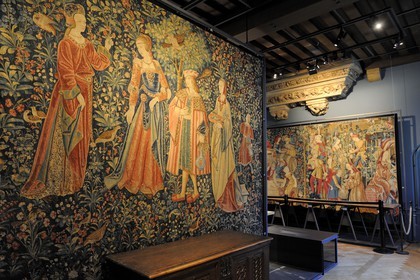 France, Paris, Musee du Moyen-Age (Middle Ages Museum), the former Hotel de Cluny,  tapestry of the beginning of 16th century