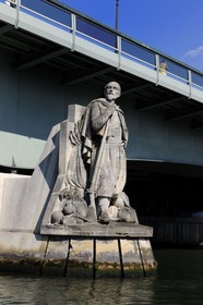 France, Paris (75), le Zouave du Pont de l'Alma sur la Seine