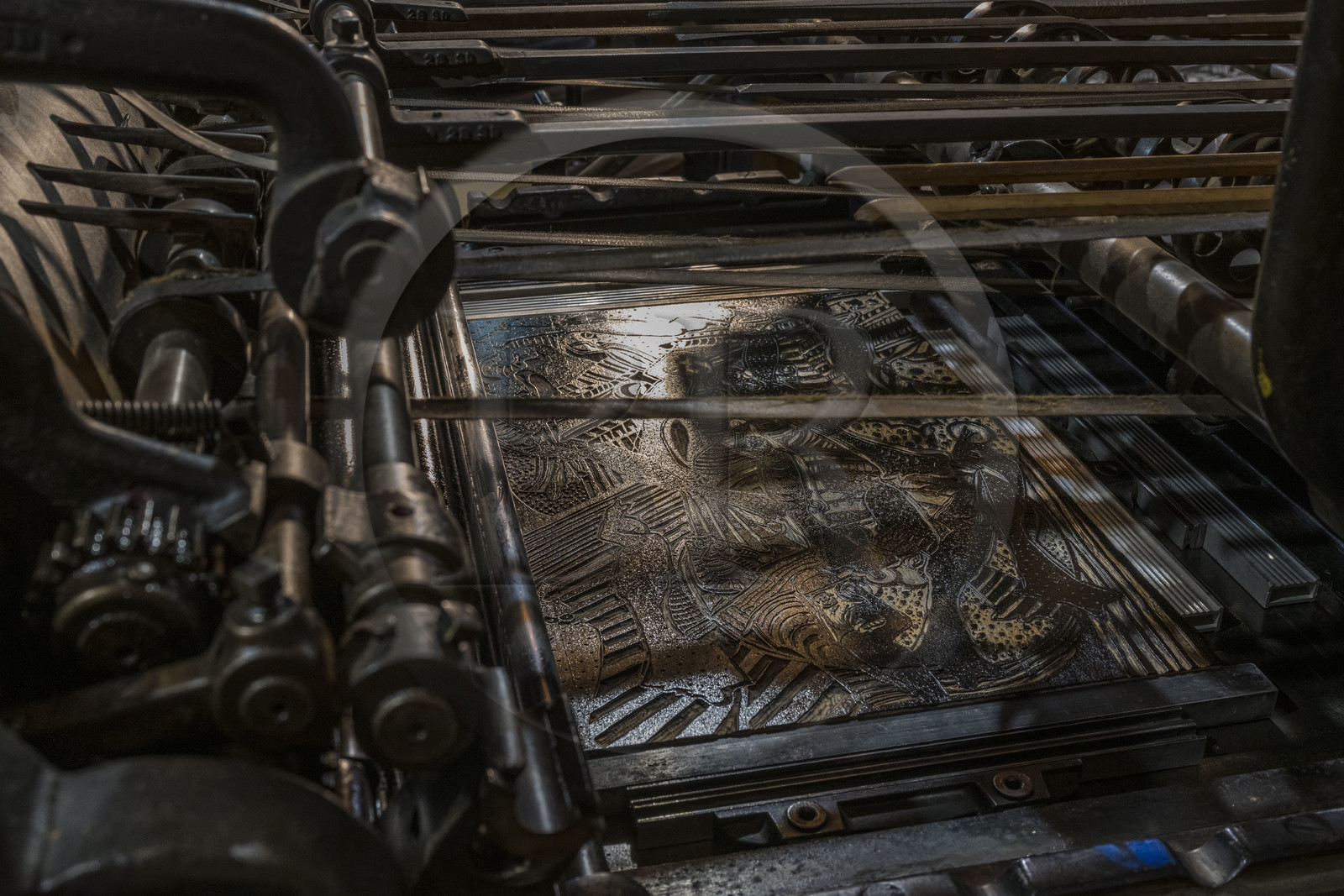 France, Hérault (34), Sète, Atelier DPJ, éditeur et imprimeur d'art, xylogravure, impression de bois gravé sur presse typographique Miehle de 1911