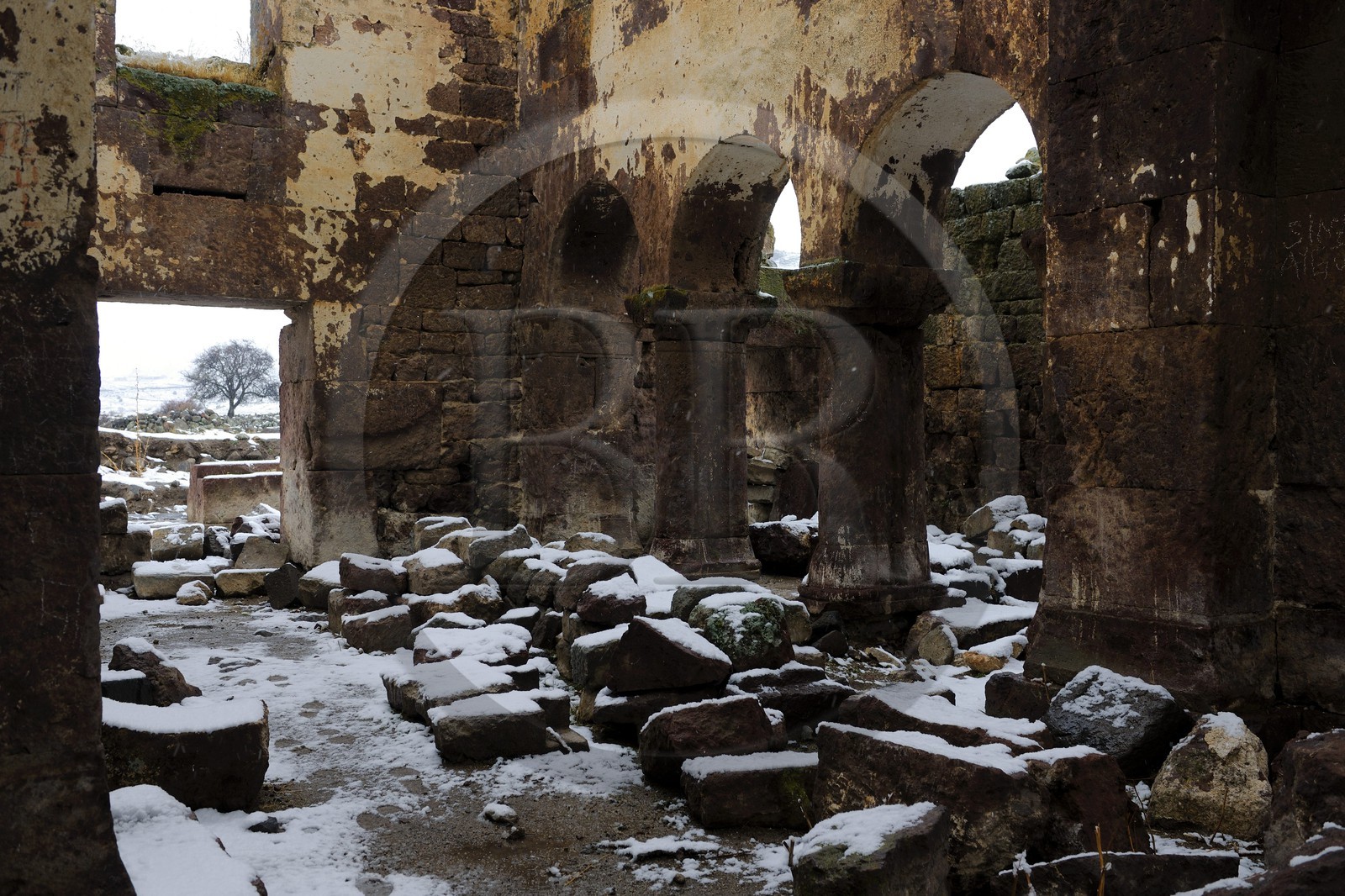 Turquie, Anatolie Centrale, province de Aksaray, Cappadoce classée Patrimoine Mondial de l'UNESCO, Güzelyurt, église Rousse ou Rouge (Kizil Kilise) du 7è siècle