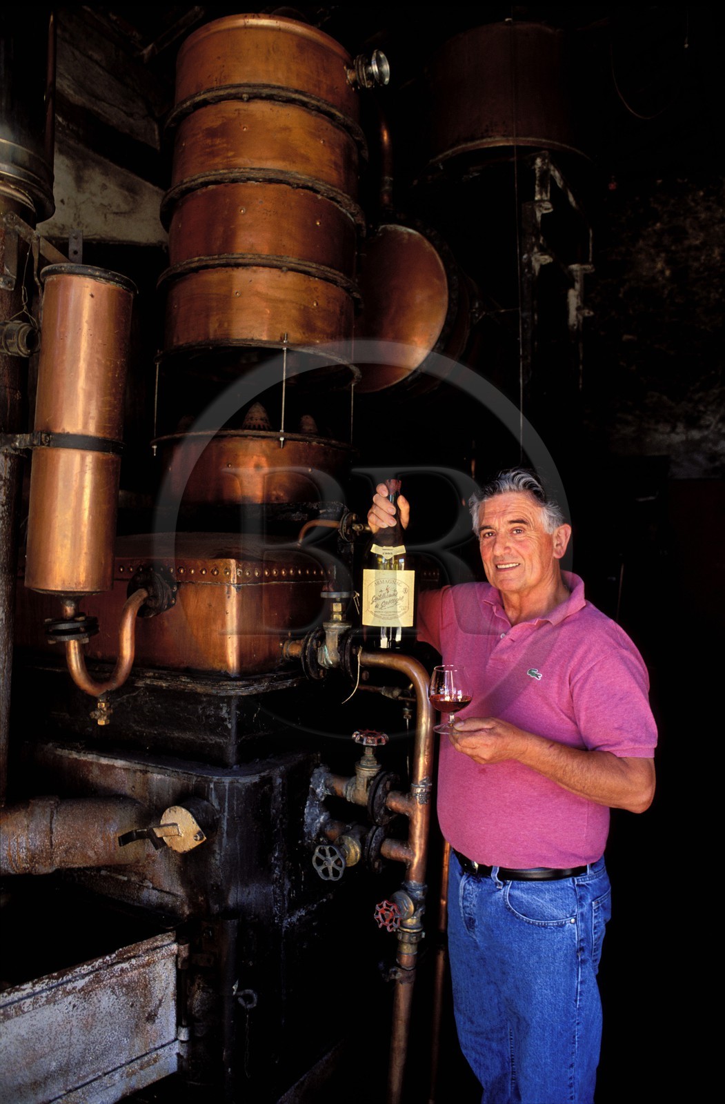 France, Gers (32), Eauze, Constantin Georgacaracos, producteur d'armagnac au domaine de Lagajan