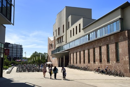 France, Bas Rhin, Strasbourg, development of port du Rhin (Rhine's harbour) and conversion of breakwater of Bassin d'Austerlitz, la Cite de la musique (Cultural centre dedicated to dance and music)