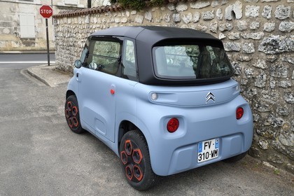 France, Charente (16), Pranzac, Citroën AMI la voiture électrique sans permis