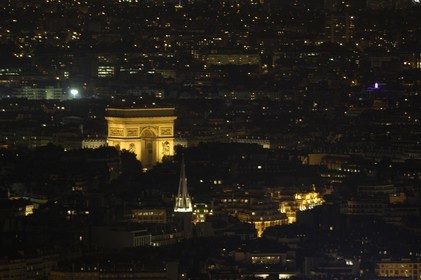 France, Paris, Arc de Triomphe (Triumphal Arch)