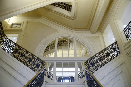 France, Paris (75), musée d'Orsay, escalier d'honneur de l'ancien hôtel de la gare d'Orsay