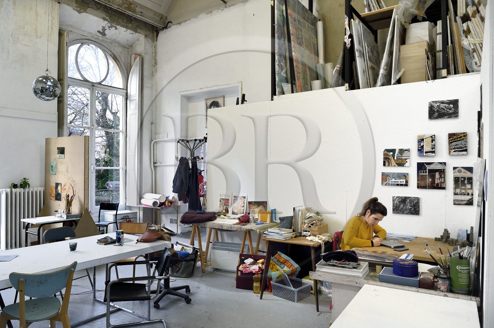 France, Paris, Saint Germain des Pres district, Ecole nationale superieure des Beaux-Arts (Fine Arts school), Chimay building in the former Hotel de Chimay, the 5th year student Agathe in the Jean-Michel Alberola workshop