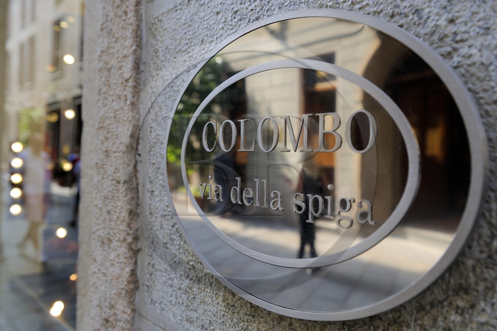 Italie, Lombardie, Milan, Quadrilatère de la mode, boutique de luxe Via della Spiga