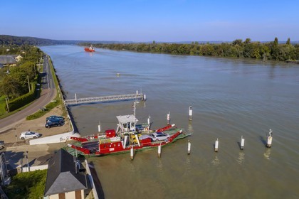 France, Seine-Maritime, Pays de Caux, Norman Seine River Meanders Regional Nature Park, the ferry crossing the Seine at Mesnil sous Jumieges (aerial view)