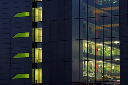 Republic of Ireland, Dublin county, Dublin, new office buildings on North Wall Quay in the rehabilitated docks, Liffey river