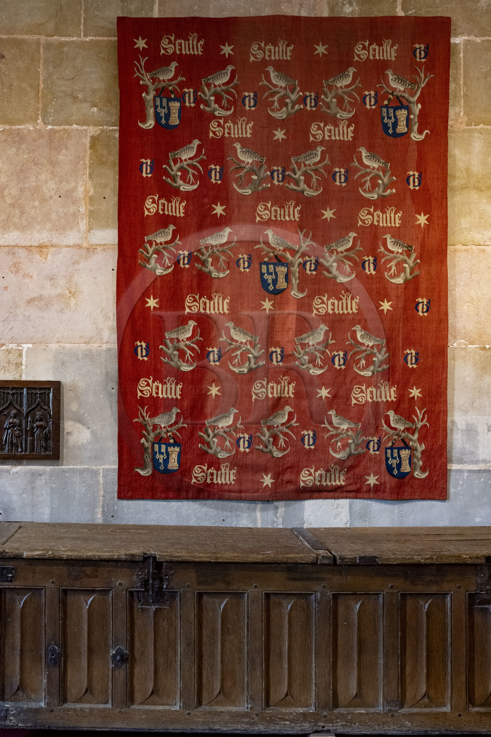 France, Cote d'Or, Beaune, area listed as World Heritage by UNESCO, Hospices de Beaune, Hotel Dieu, the gallant motto “Seule étoile” recalls that the wife Guigone de Salins of Chancellor Nicolas Rolin was the only lady in his thoughts, the star that showed the way to salvation, the first reference nevertheless remains the Virgin Mary