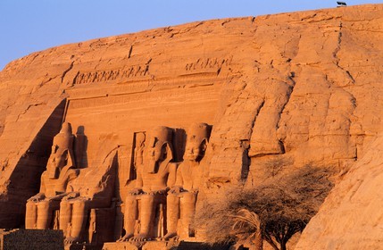 Egypte, Nubie, Abou Simbel, site classé Patrimoine Mondial de l' UNESCO, temple de Ramsès II
