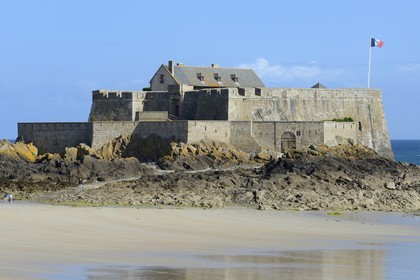 France, Ille-et-Vilaine (35), côte d'émeraude, Saint-Malo, Fort national construit par Vauban et Garangeau au XVIIème siecle
