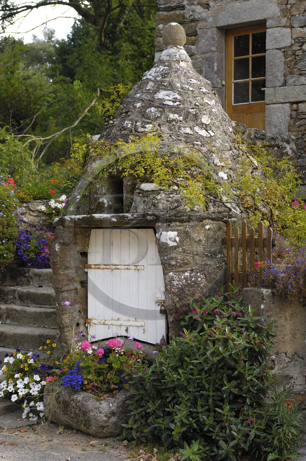 France, Manche (50), Cap de la Hague, Gréville-Hague, hameau de Gruchy, puit