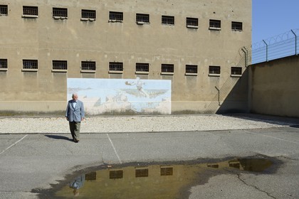 France, Rhône (69), Lyon, Mémorial Prison de Montluc, Claude Bloch fut arreté et incarcéré dans la Baraque aux juifs à l'age de 15 ans parce que juif  avant d'être déporté à Auschwitz, il quitte l'emplacement de la Baraque aux juifs