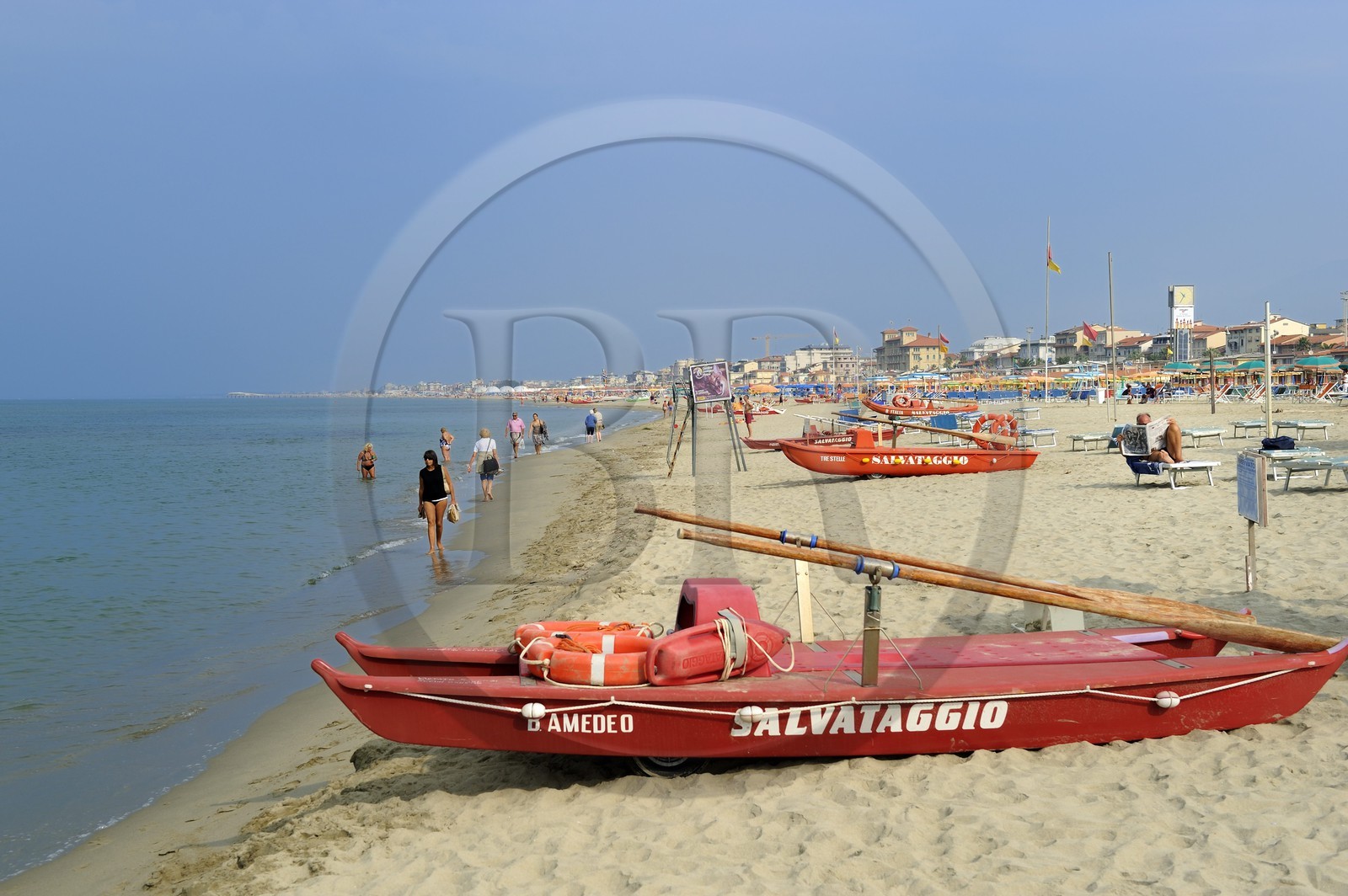 Italie, Toscane, province de Lucques, la plage de la station balnéaire de Viareggio
