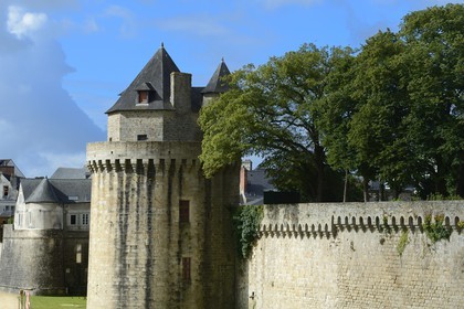 France, Morbihan (56), Golfe du Morbihan, Vannes, la Tour du connétable et les remparts