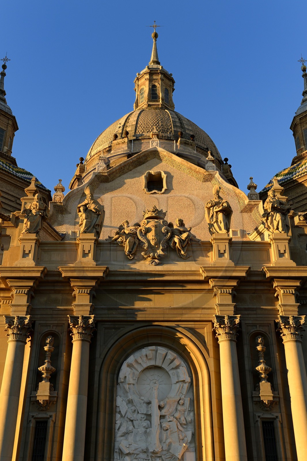 Spain, Aragon, Zaragoza, Plaza del Pilar, Basilica del Pilar (Our Lady of Pilar)