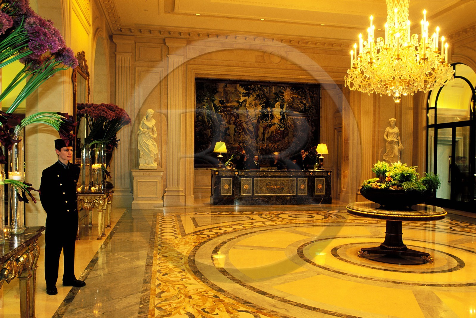 France, Paris (75), hall d' Entrée de l' hôtel George V