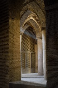 Iran, province d'Ispahan, Ispahan, Mosquée Jame, grande mosquée d'Ispahan dite aussi mosquée du vendredi, chabestan nord-est