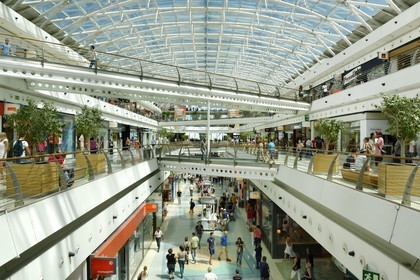 Portugal, Lisbonne, Parque das Nações (Parc des nations) construit pour l'exposition universelle de 1998, le centre commercial Vasco de Gama