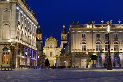 France, Meurthe-et-Moselle (54), Nancy, place Stanislas (ancienne Place Royale) construite par Stanislas Leszczynski, roi de Pologne et dernier duc de Lorraine au XVIIIe siècle, classée Patrimoine Mondial de l'UNESCO
