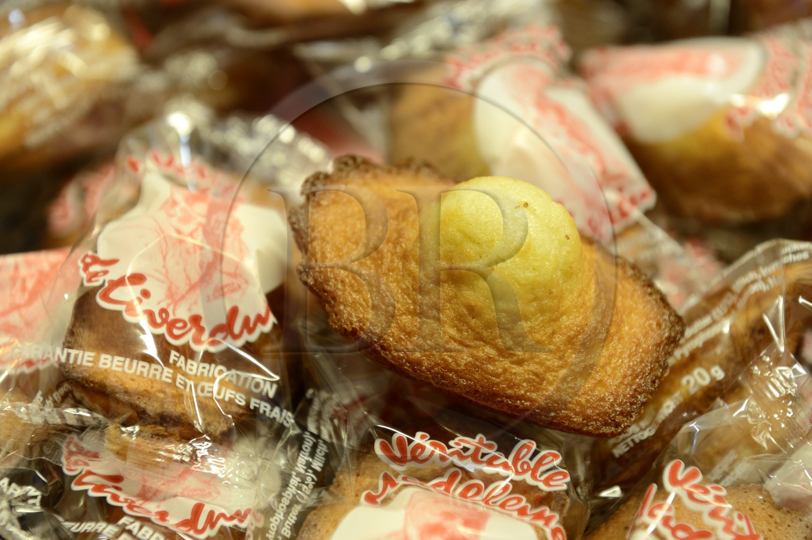 France, Meurthe-et-Moselle (54), Liverdun, la véritable madeleine de Liverdun fabriquée par une biscuiterie artisanale