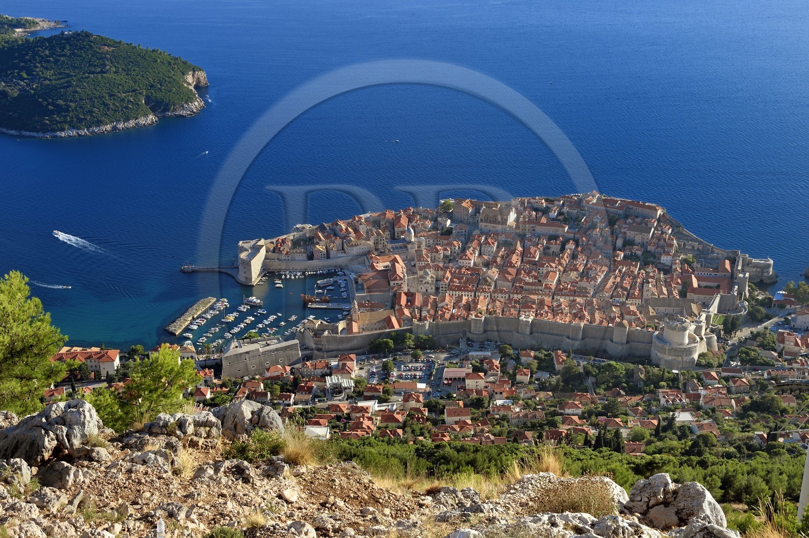 Croatia, Dalmatia, Dalmatian coast, Dubrovnik, Historic Centre listed as World Heritage by UNESCO, the old town surrounded by ramparts