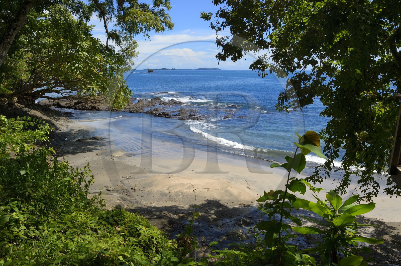 Panama, province de Chiriqui, Parc national marin du Golfe de Chiriqui, Isla Palenque, la plage de playa Primera