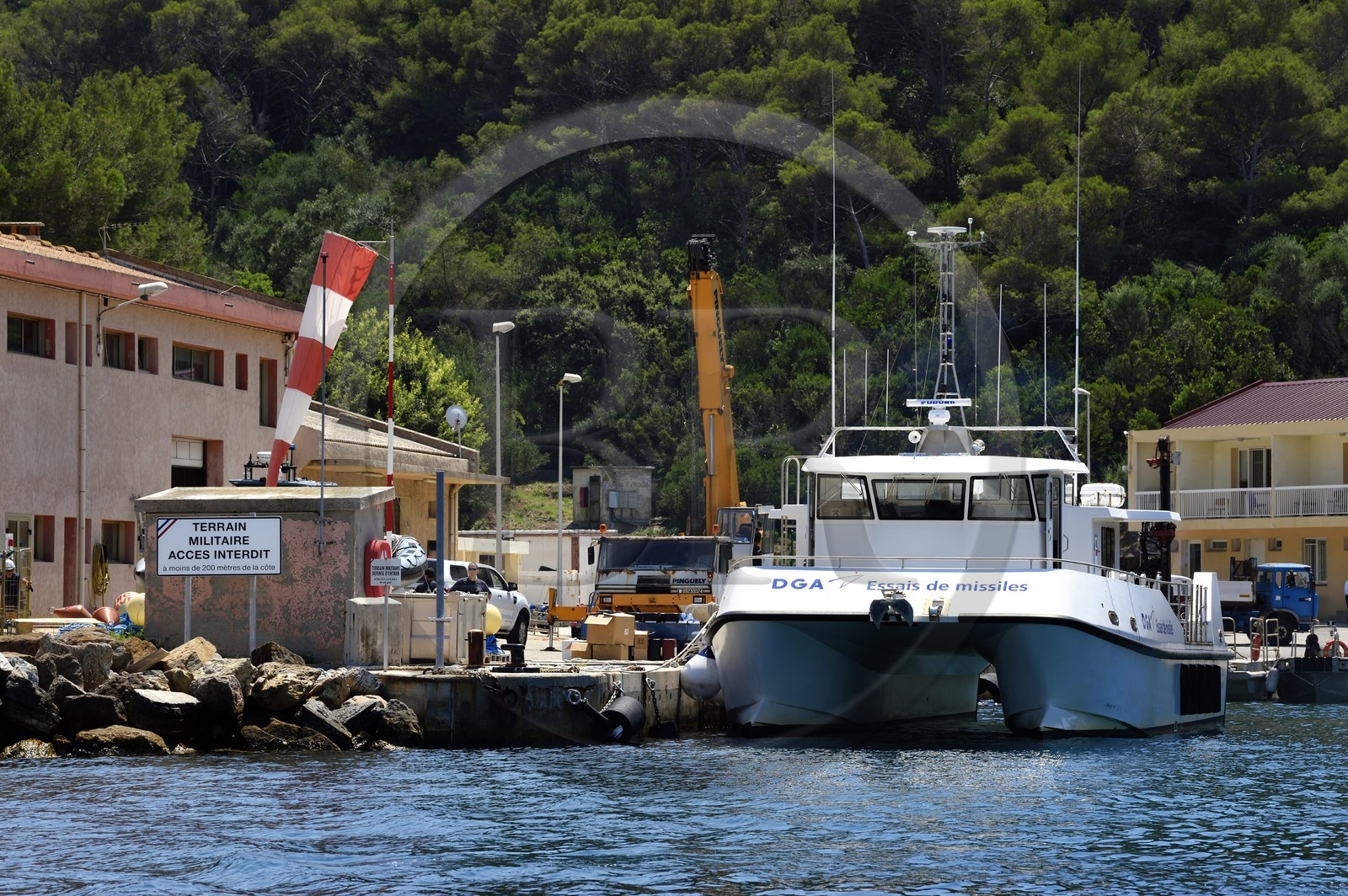 France, Var (83), Iles d'Hyères, Parc national de Port Cros, Ile du Levant, zone militaire, Port Avis utilisé par la DGA