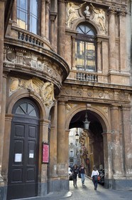 Italie, Sicile, Catane, ville baroque classée au Patrimoine Mondial de l'UNESCO, le Teatro Massimo Vincenzo Bellini est la principale salle d'opéra de Catane