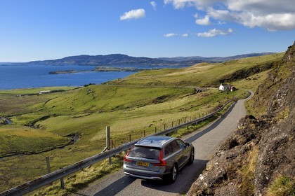 United Kingdom, Scotland, Highland, Inner Hebrides, Isle of Mull west coast, narrow coastal road towards Balmeanach