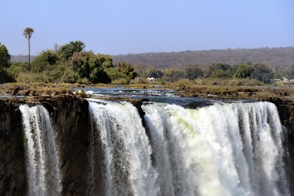 Zimbabwe, province de Matabeleland septentrional, fleuve Zambèze, les Chutes Victoria, classées Patrimoine Mondial de l'UNESCO