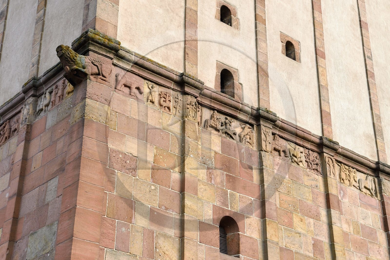 France, Bas-Rhin (67), route des vins d' Alsace, Andlau, abbaye bénédictine d'Andlau fondée en 880, église abbatiale Saint-Pierre-et-Saint-Paul (XIème-XVIIIème siècles)