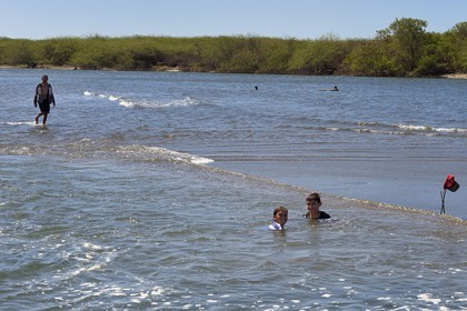 Nicaragua, la côte pacifique de Leon, parc national Isla Juan Venado, plage de Las Penitas