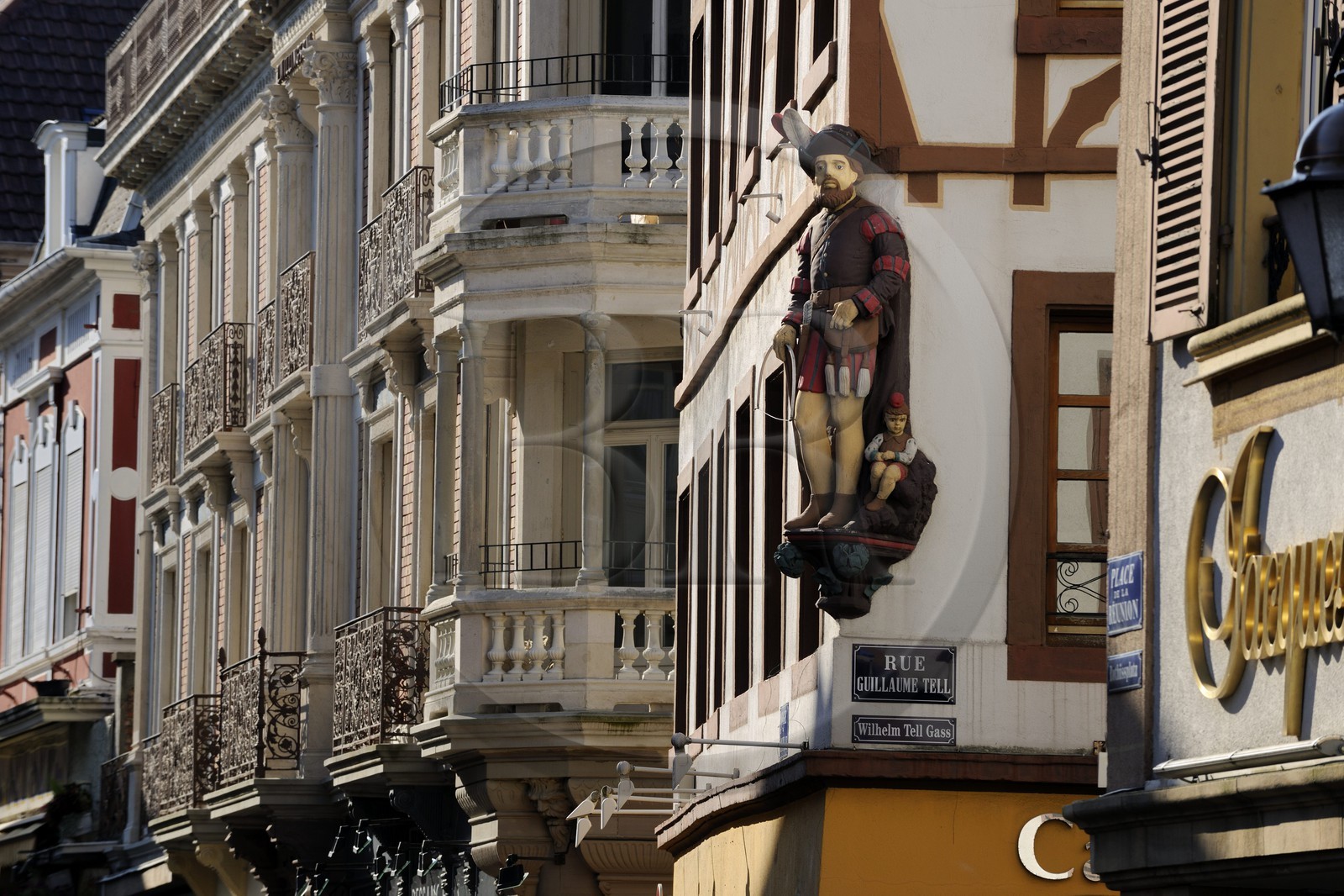 France, Haut-Rhin (68), Mulhouse, le café Guillaume Tell passage de l'Hôtel de Ville