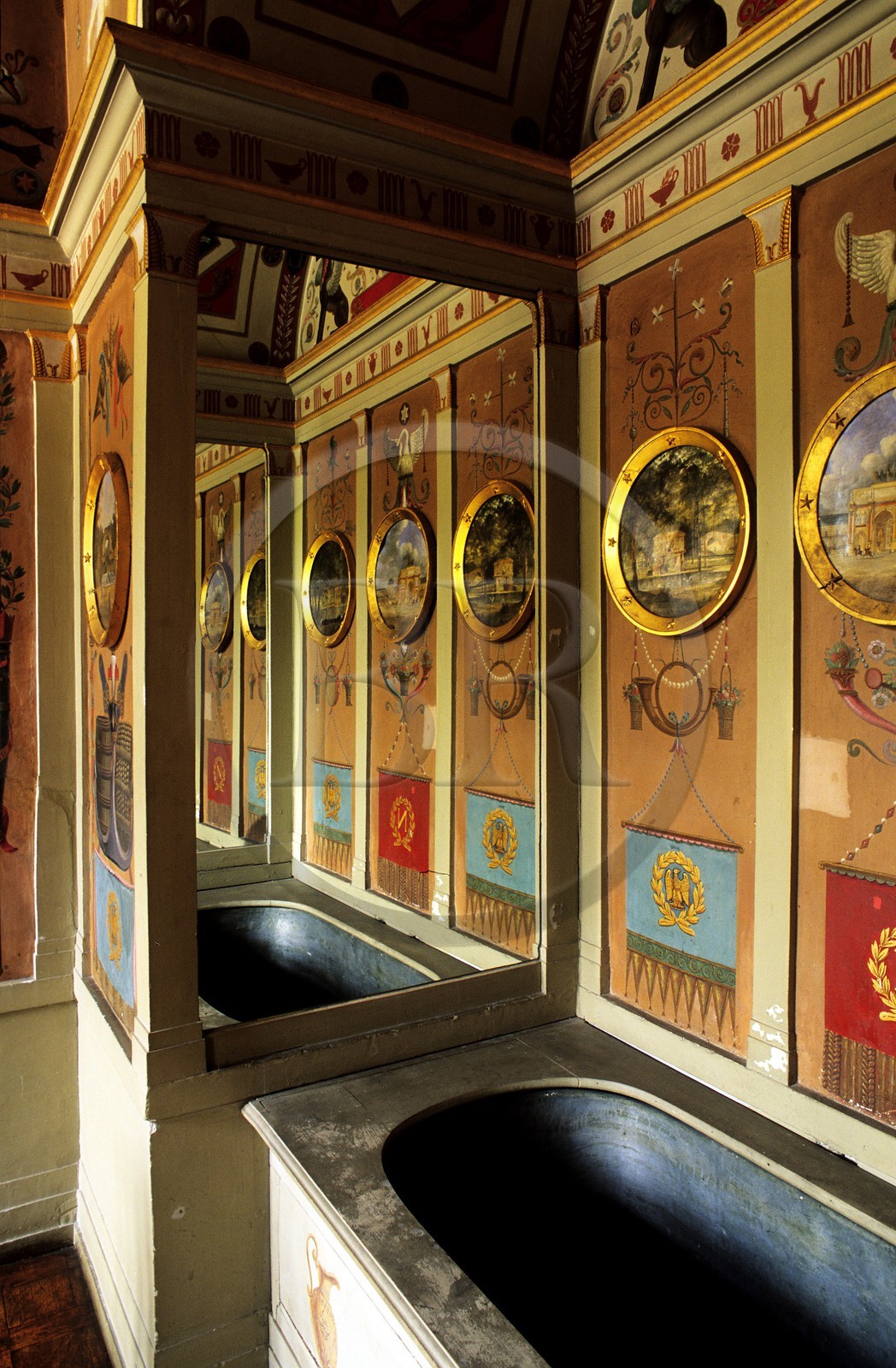 France, Yvelines, castle of Rambouillet (presidential residence), bathroom of Napoleon Bonaparte